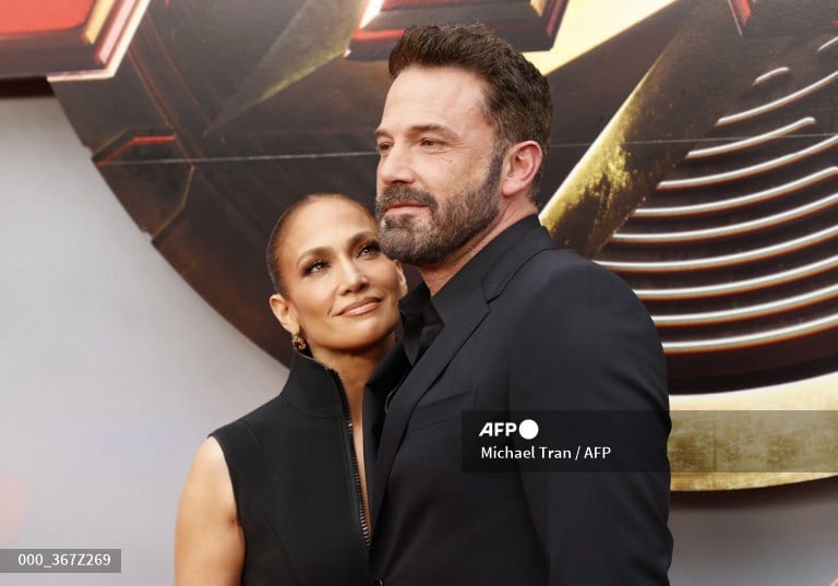 Jennifer Lopez files to divorce Ben Affleck: US media